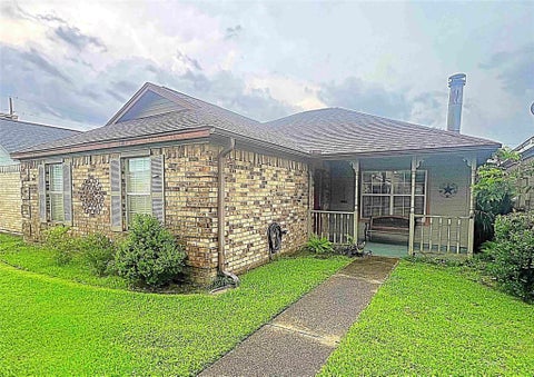 Photo of 1512 Bryant Way, Beaumont, TX 77706 (MLS # 27655893)