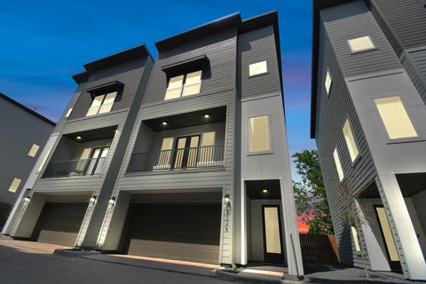 3036 Live Oak Street Houston TX 77004