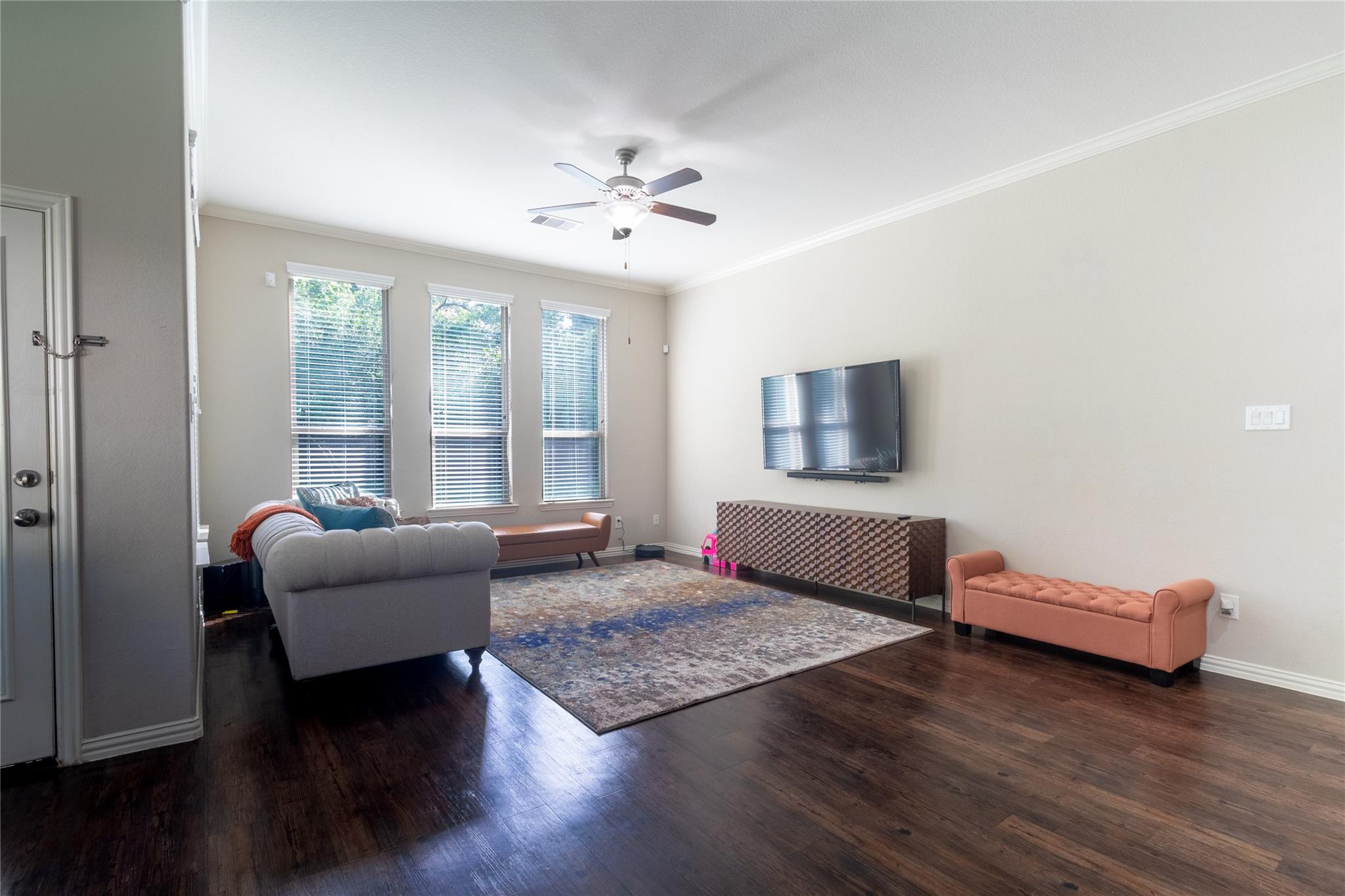 8992 S Comanche Circle