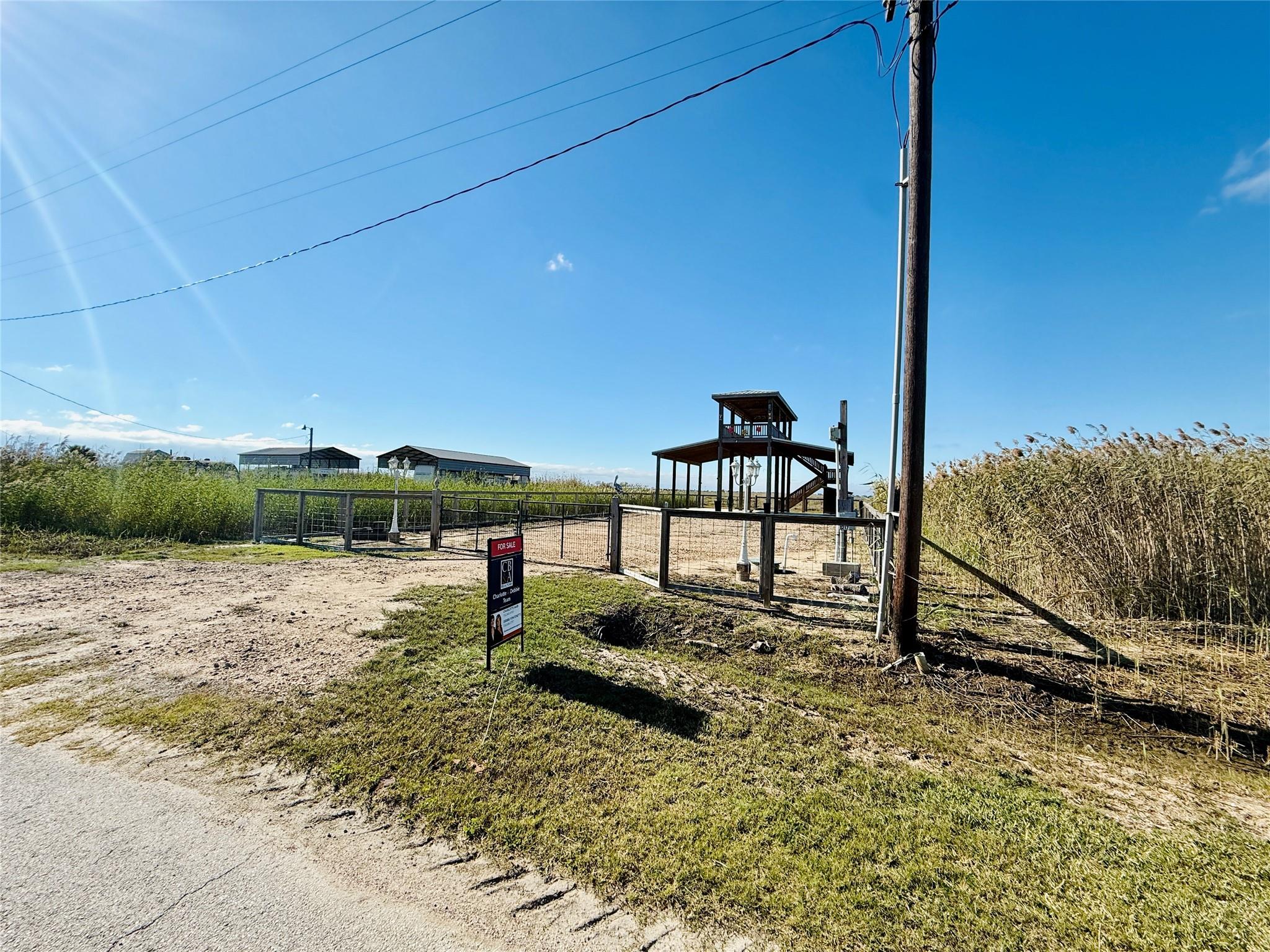 1217 N Monkhouse Drive