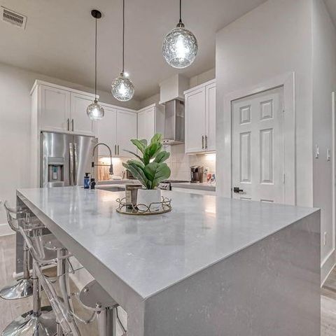Photo of 5606 Canal Street, Houston, TX 77011 (MLS # 81413191)