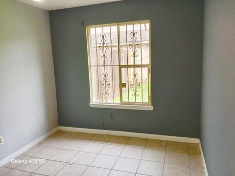 Tiny photo for 11535 Brook Meadow Drive, Houston, TX 77089 (MLS # 81457438)