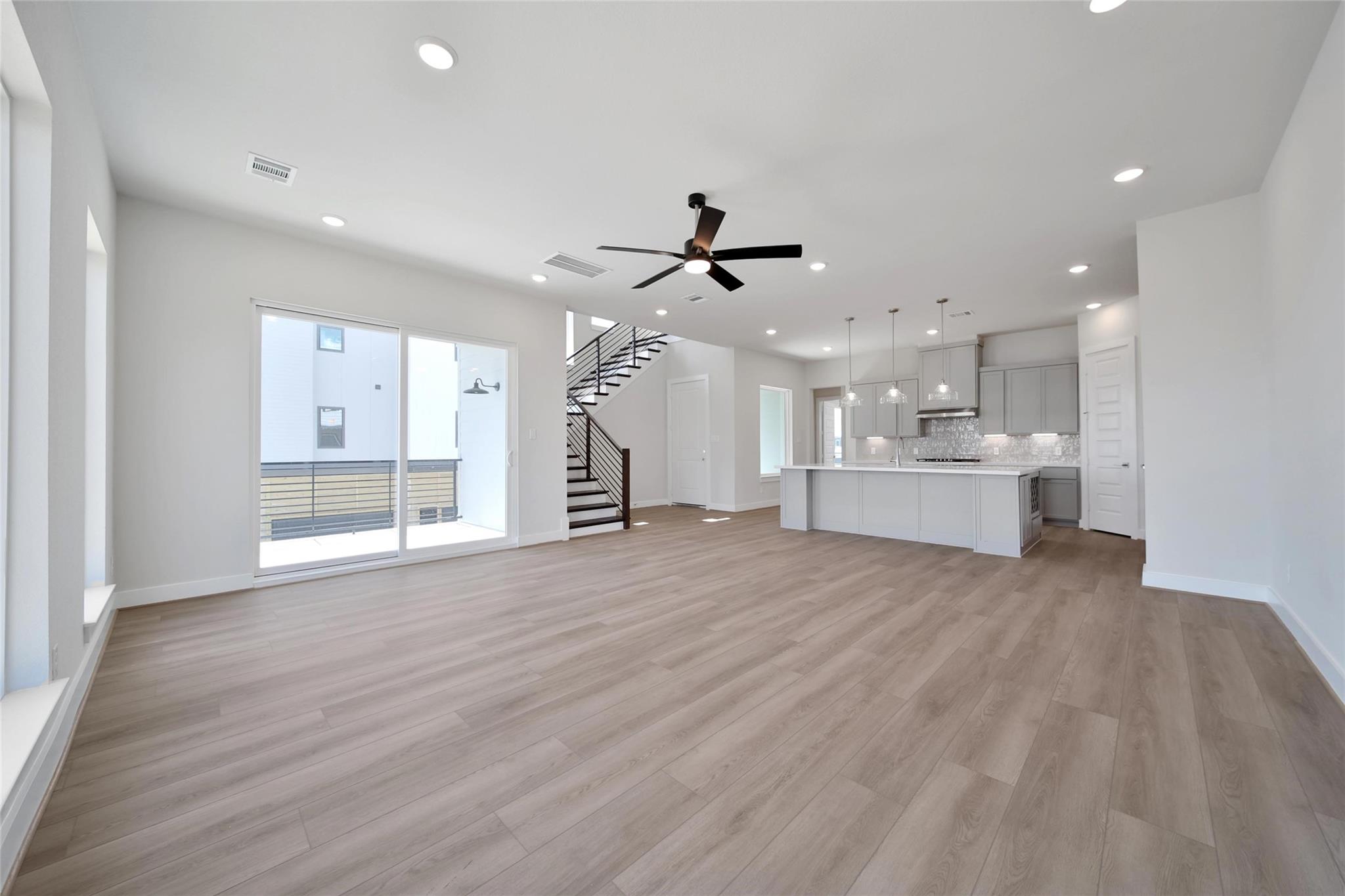 4402 Anthony Court Lane