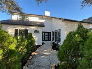 3203 Country Club Boulevard