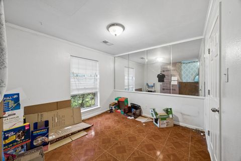 Tiny photo for 11211 Sage Oak Drive, Houston, TX 77089 (MLS # 95803116)