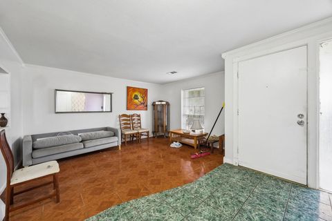 Tiny photo for 11211 Sage Oak Drive, Houston, TX 77089 (MLS # 95803116)