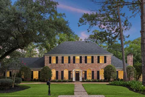 Photo of 11903 Stoney Ridge Lane, Houston, TX 77024 (MLS # 20460490)