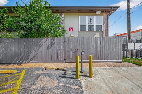 Photo of 7047 Bissonnet Street #54, Houston, TX 77074 (MLS # 32351090)