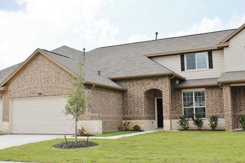 Photo of 12307 Roy Mix Bohn Lane, Houston, TX 77044 (MLS # 12975861)
