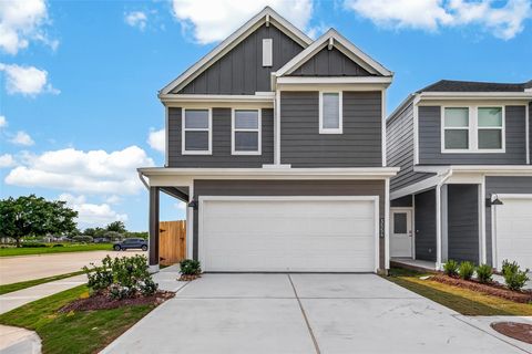 Photo of 3554 Shearwater Street, Katy, TX 77494 (MLS # 32702216)