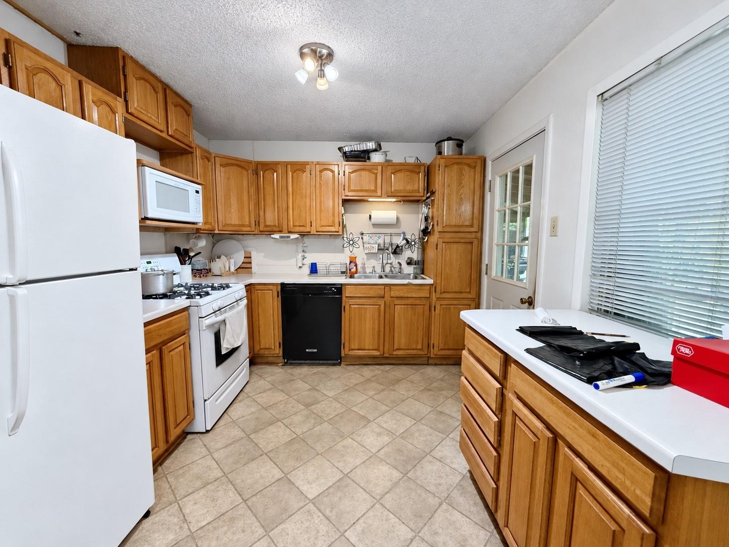 409 Oak Drive