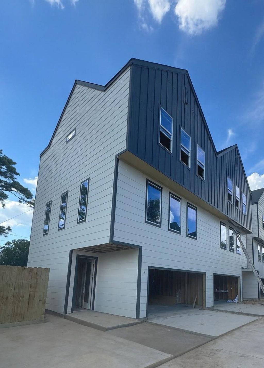 Photo of 5314 Kindred Garden Lane, Houston, TX 77091 (MLS # 59625137)