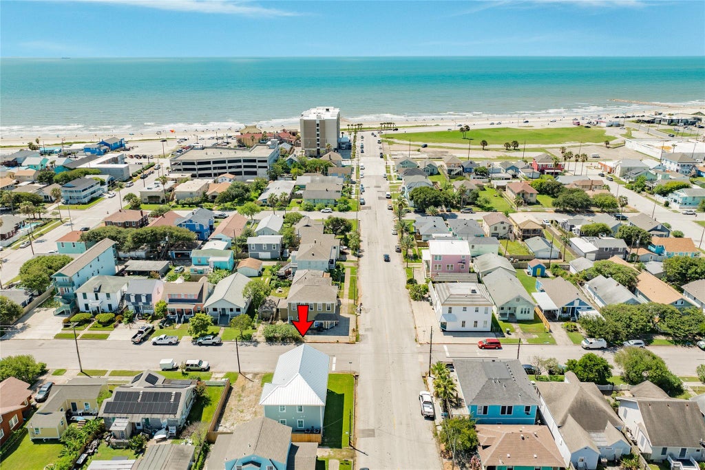 Photo of 3228 Avenue R #1, Galveston, TX 77550 (MLS # 73662525)