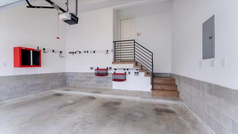 Tiny photo for 5834 Kiam Street, Houston, TX 77007 (MLS # 33865968)