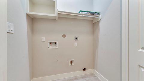 Tiny photo for 5834 Kiam Street, Houston, TX 77007 (MLS # 33865968)