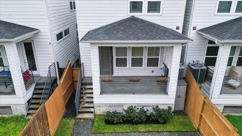 Tiny photo for 5834 Kiam Street, Houston, TX 77007 (MLS # 33865968)