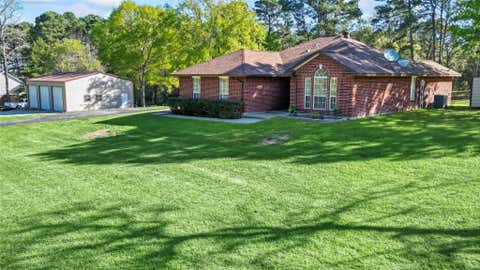 Homes For Sale - 13 Westwood Drive<br/> Huntsville, TX 77320