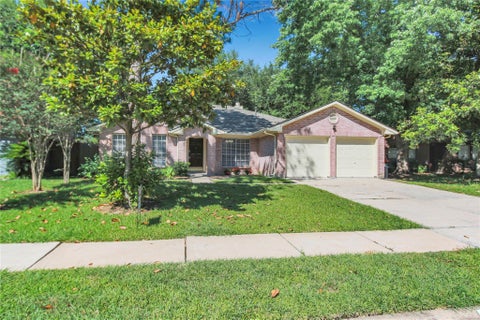 Photo of 8235 Alabaster Drive, Houston, TX 77083 (MLS # 87545742)