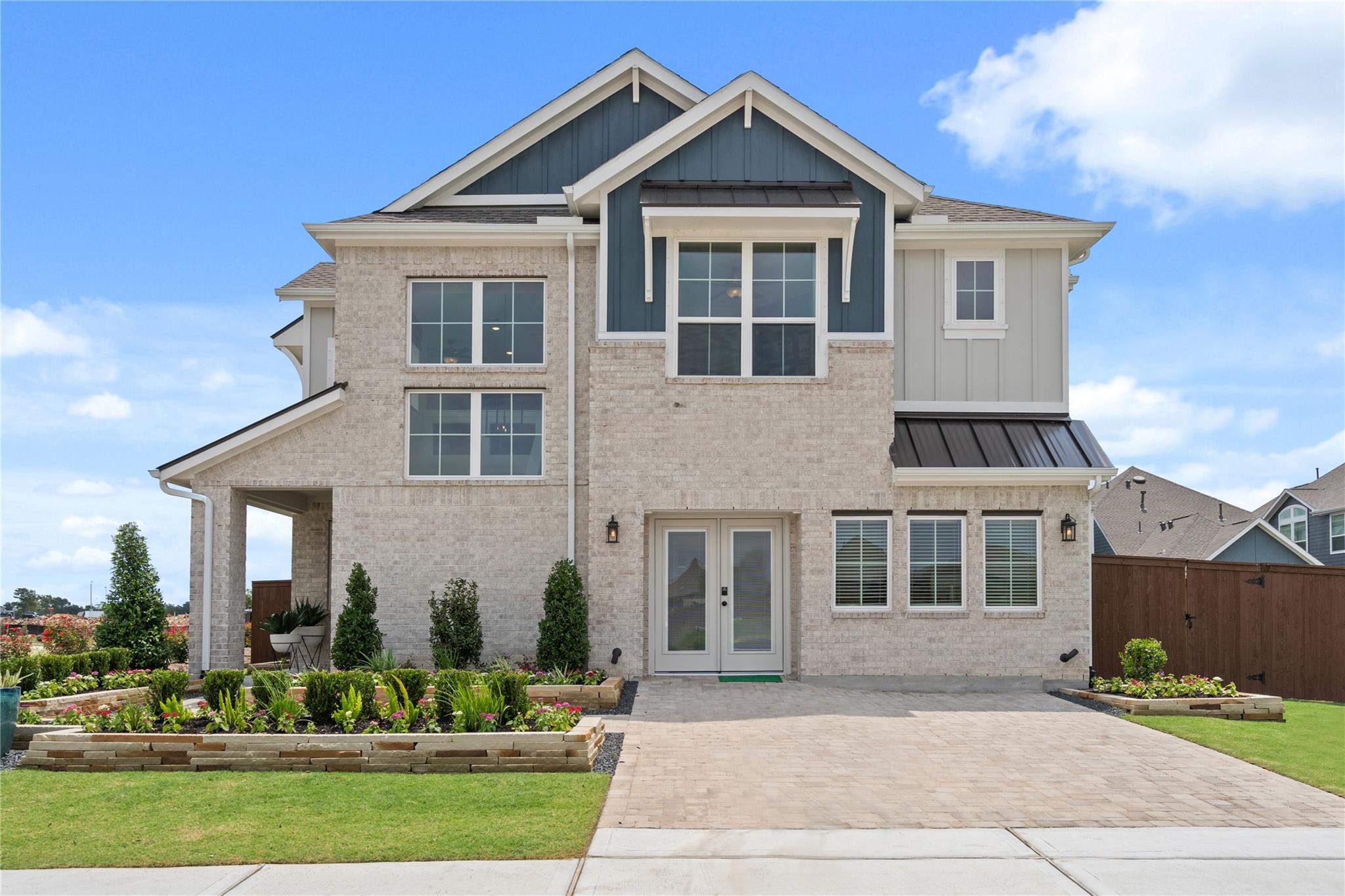 1220 Shaded Rock Drive