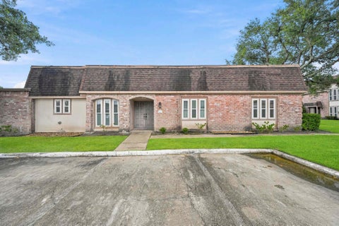 Photo of 2931 Camelot Lane, Missouri City, TX 77459 (MLS # 4838628)