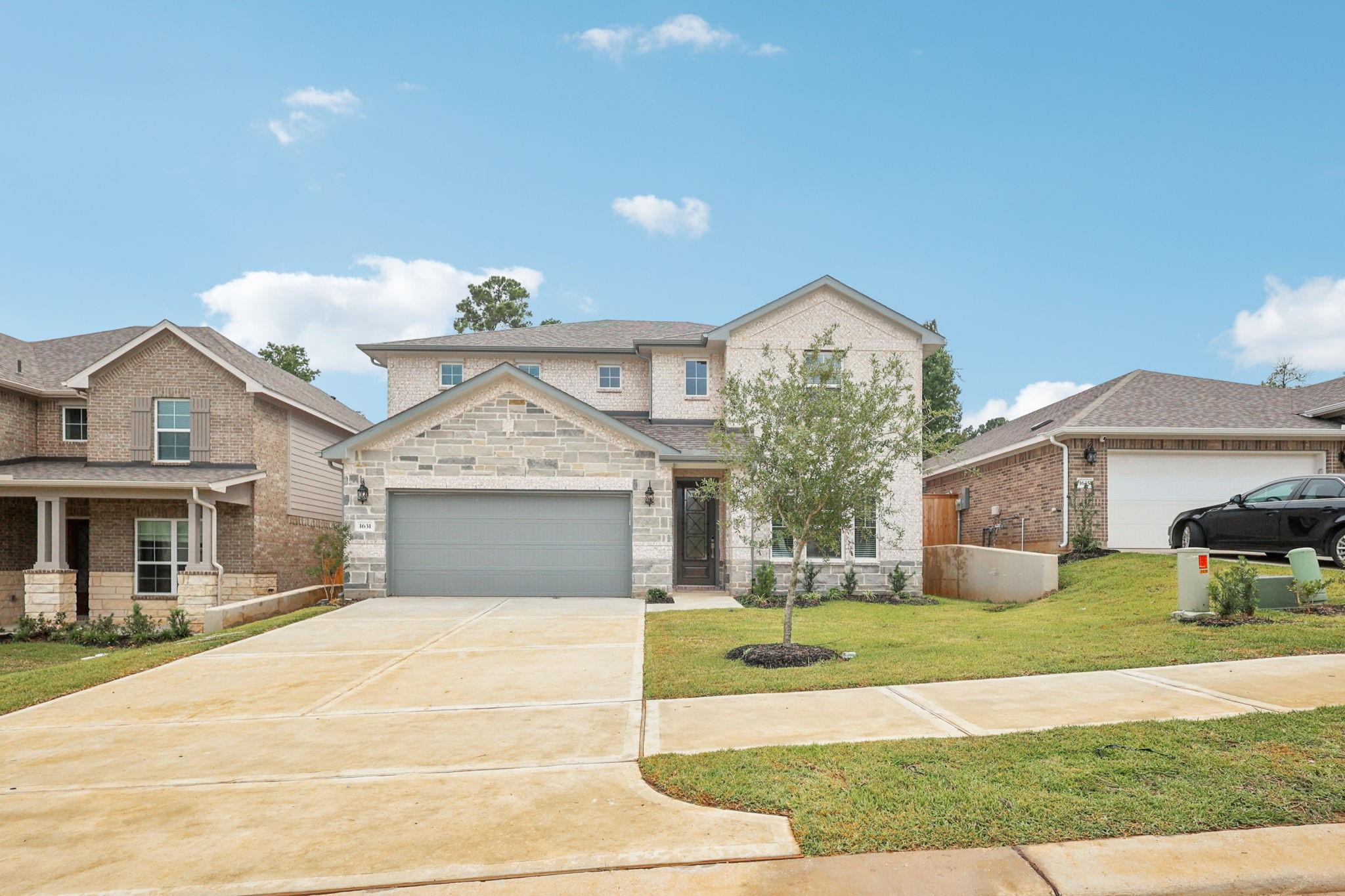 1631 Shae Oak Lane