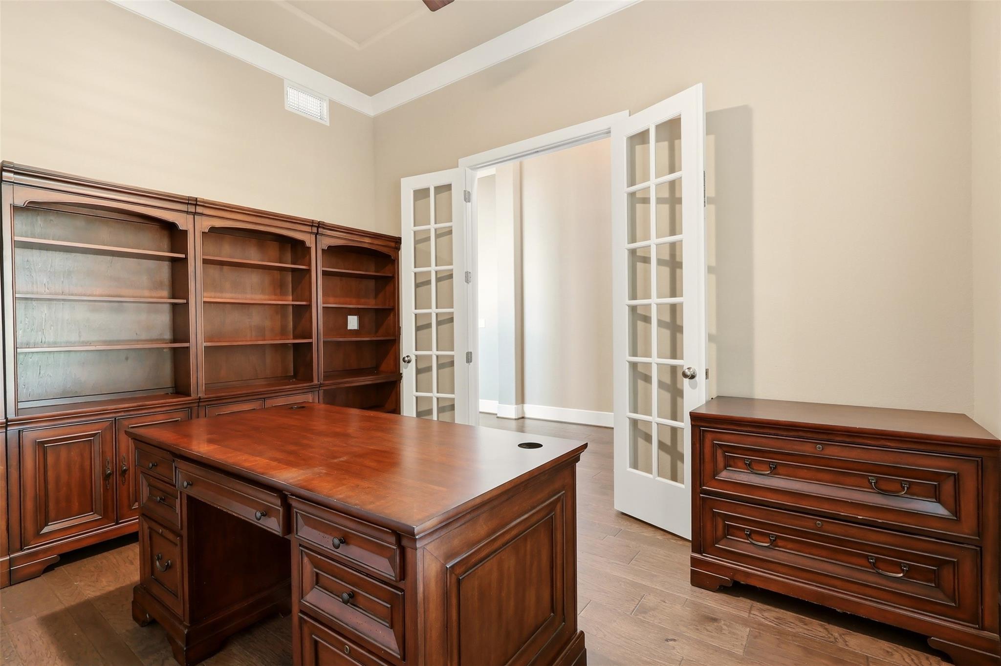 5107 Galahad Court
