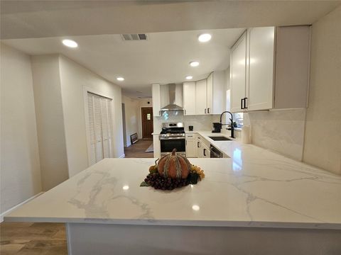 Multifamily For Sale - 3126 Ohio Street<br/> Baytown, TX 77520