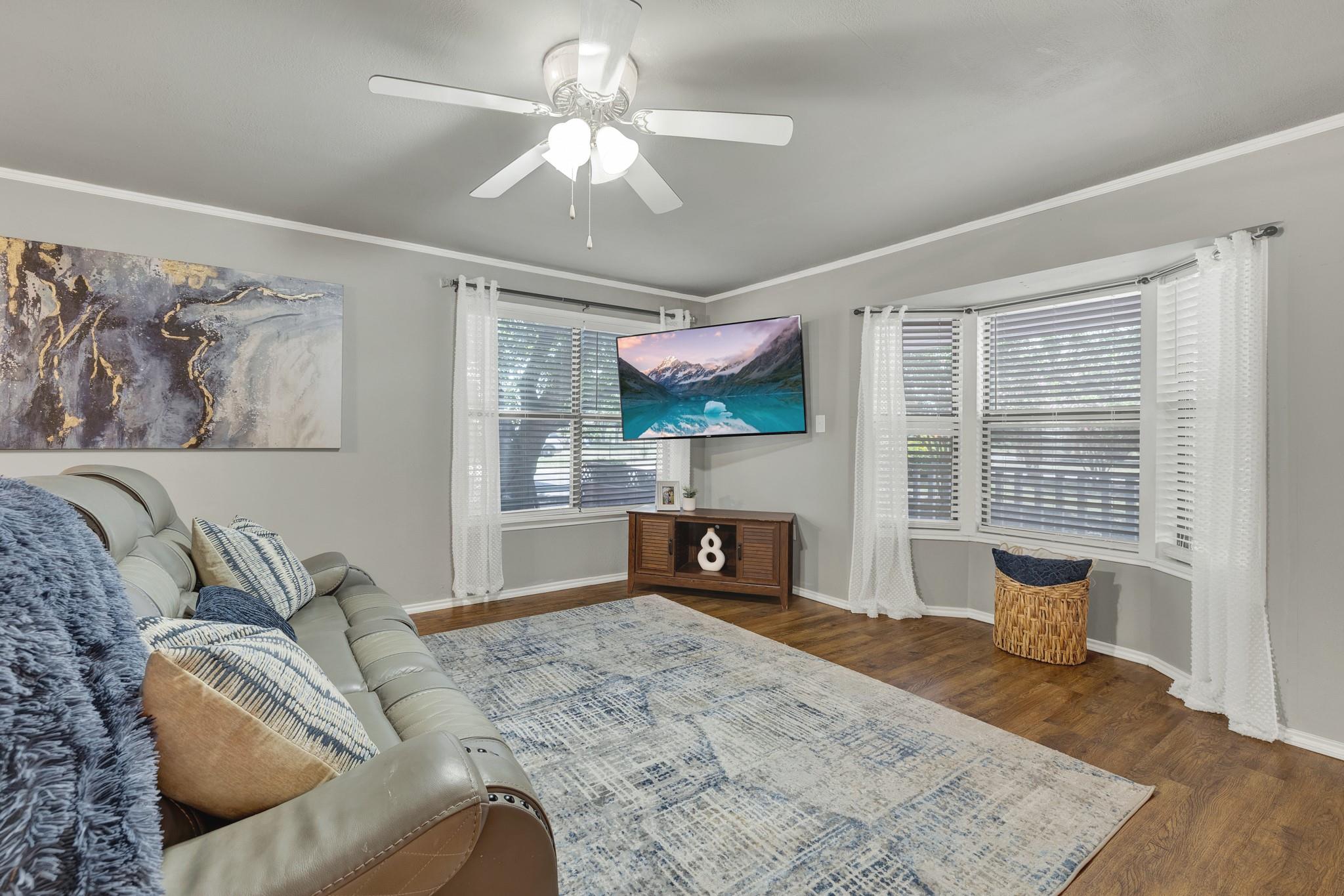 580 E Zipp Road