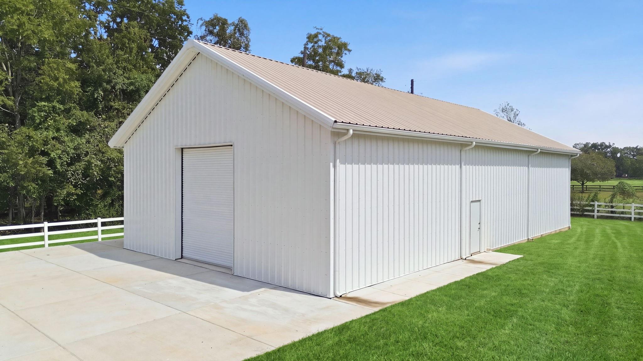 6860 Shady Lane