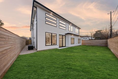 Tiny photo for 6510 Sivley Street, Houston, TX 77055 (MLS # 5278770)