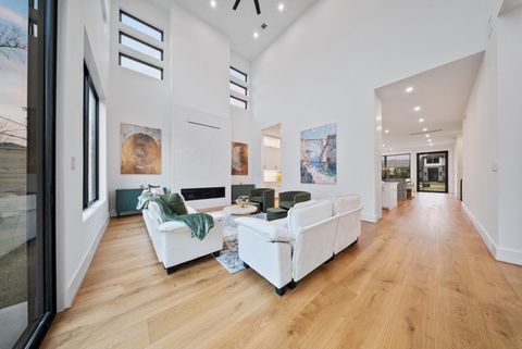 Tiny photo for 6510 Sivley Street, Houston, TX 77055 (MLS # 5278770)