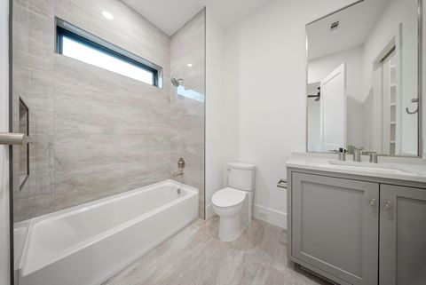 Tiny photo for 6510 Sivley Street, Houston, TX 77055 (MLS # 5278770)