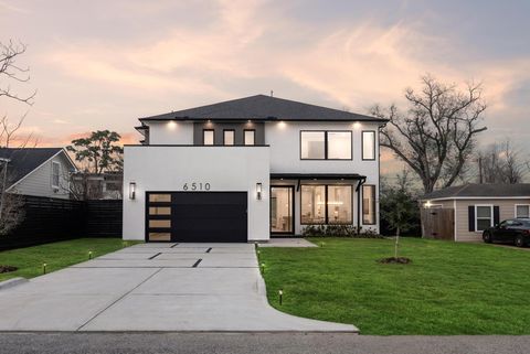 Tiny photo for 6510 Sivley Street, Houston, TX 77055 (MLS # 5278770)