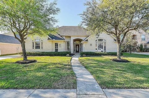 Photo of 5916 Fairway Manor Lane, Spring, TX 77373 (MLS # 71622634)