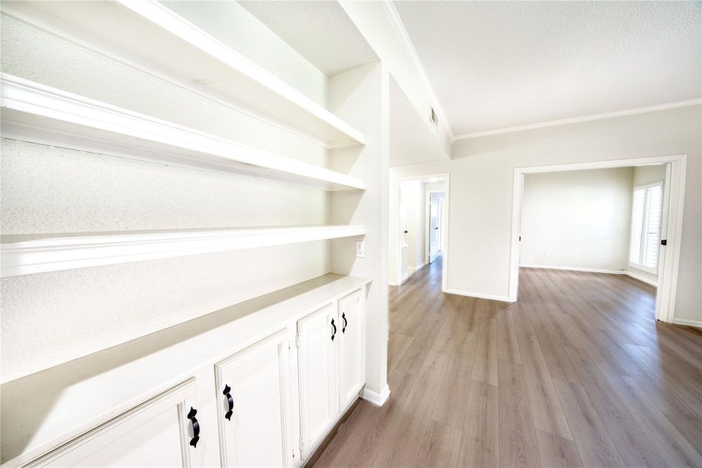 Photo of 11711 Memorial Drive #573, Houston, TX 77024 (MLS # 52542288)