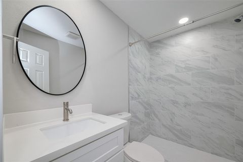 Tiny photo for 1985 Sherwood Forest Street, Houston, TX 77043 (MLS # 13210526)