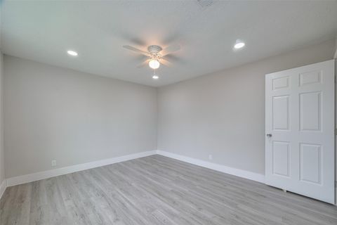 Tiny photo for 1985 Sherwood Forest Street, Houston, TX 77043 (MLS # 13210526)