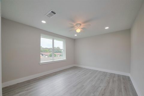 Tiny photo for 1985 Sherwood Forest Street, Houston, TX 77043 (MLS # 13210526)