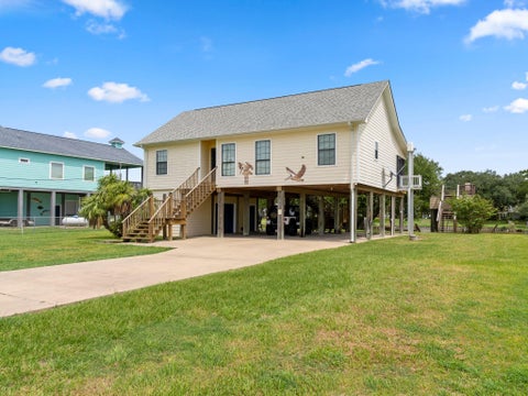 Photo of 495 County Road 291, Sargent, TX 77414 (MLS # 88555644)