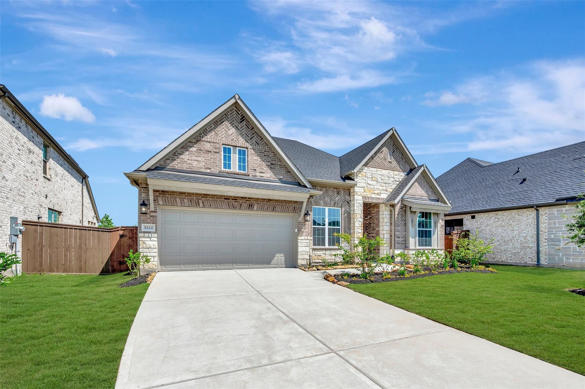 5222 Benton Woods Trail