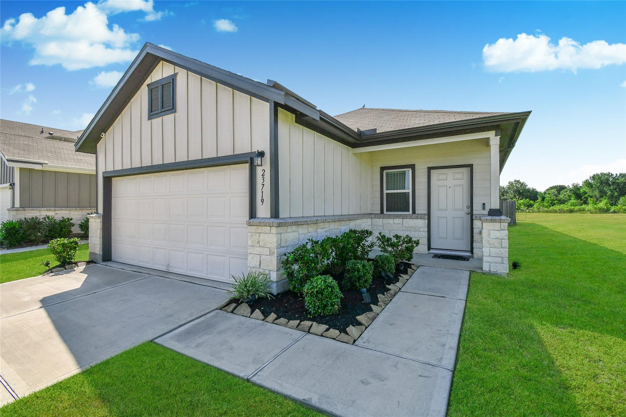 23719 Cranberry Grader Lane