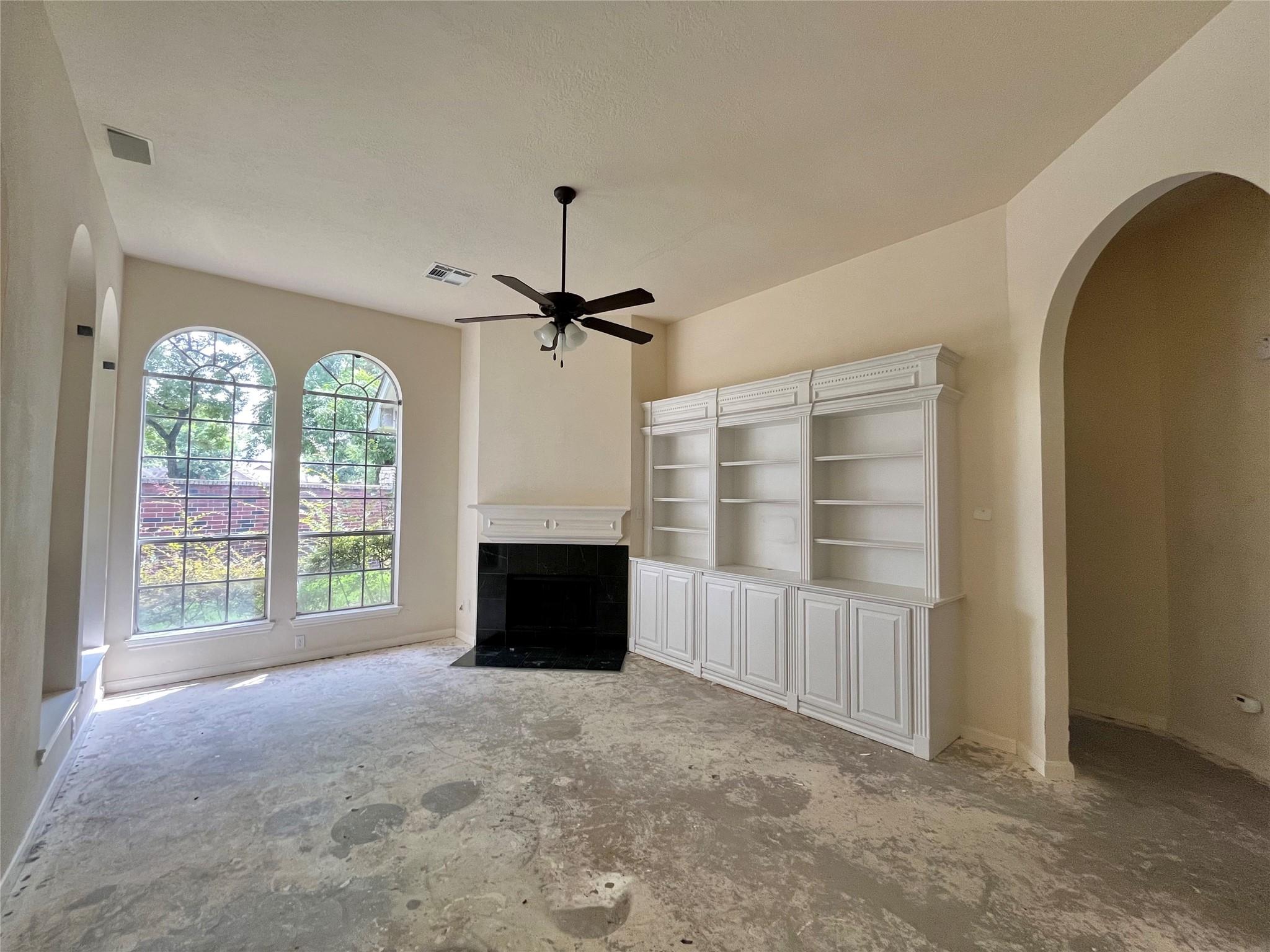 34 Grants Lake Circle