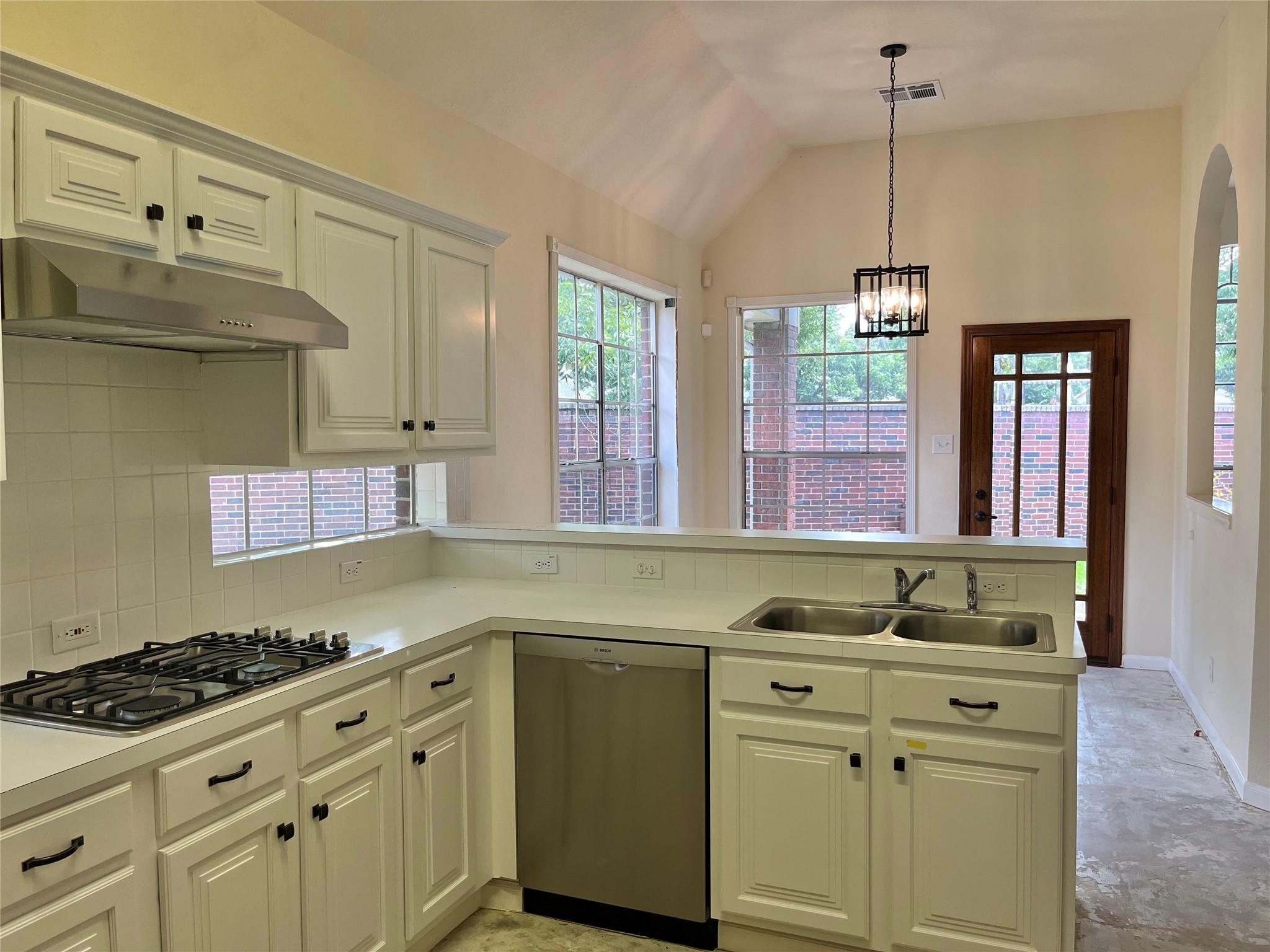 34 Grants Lake Circle