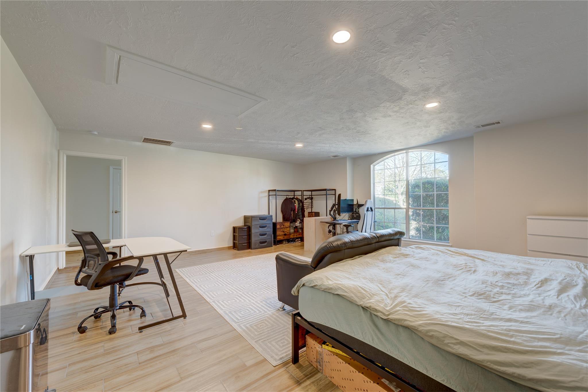 2742 Westchester Circle