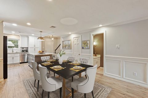 Tiny photo for 2236 S Piney Point Road #101, Houston, TX 77063 (MLS # 23721021)