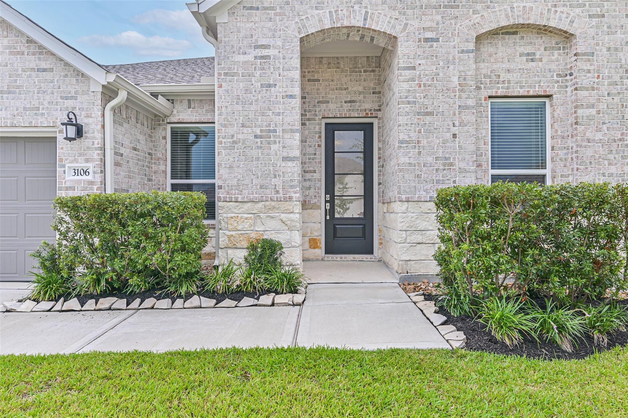 3106 Mariner Island Drive