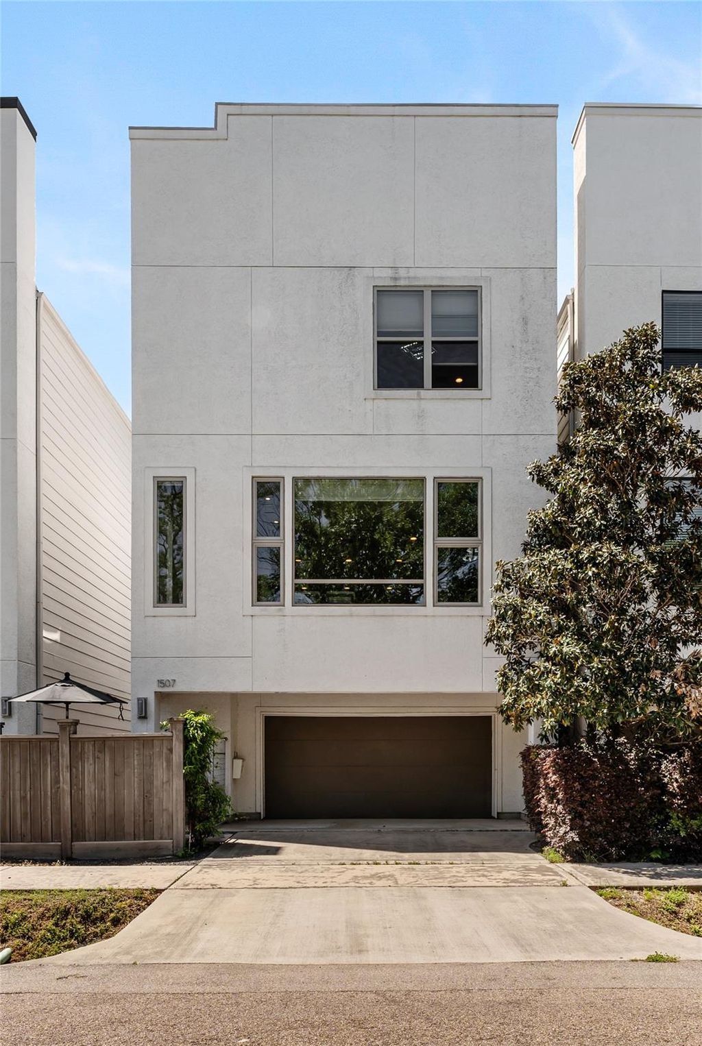 Photo of 1507 Sandman Street, Houston, TX 77007 (MLS # 54512582)