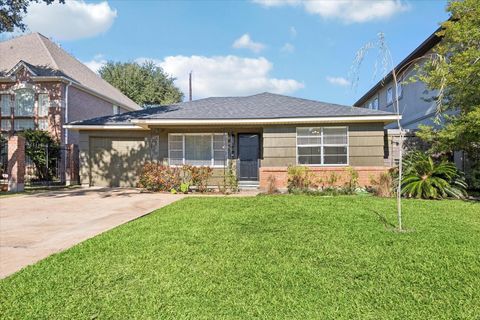 Photo of 4404 Vivian Street, Bellaire, TX 77401 (MLS # 85122001)