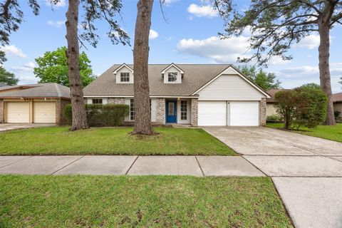 Photo of 4918 Edinston Place, Spring, TX 77388 (MLS # 20108340)
