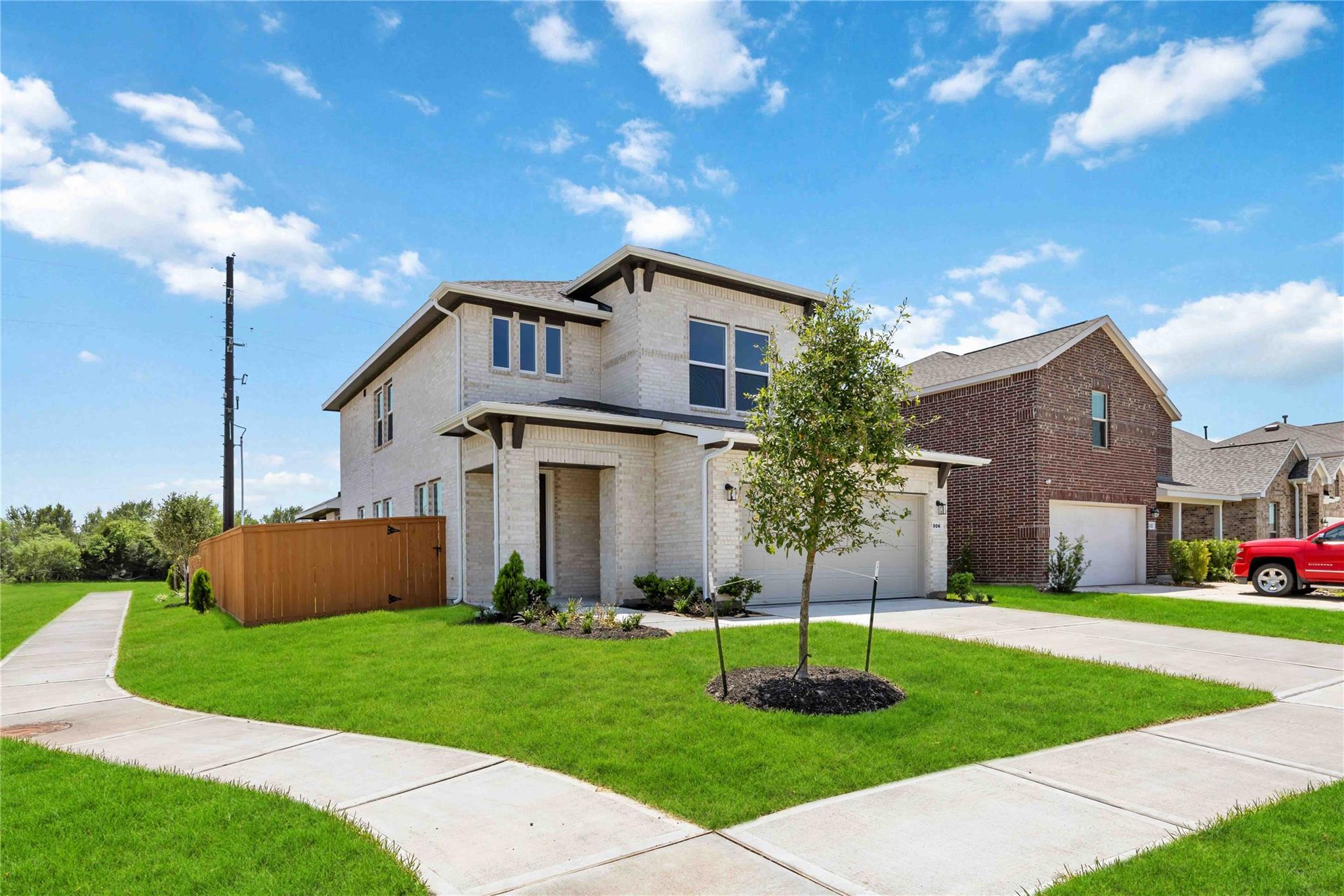 806 Mockingbird Passage Drive